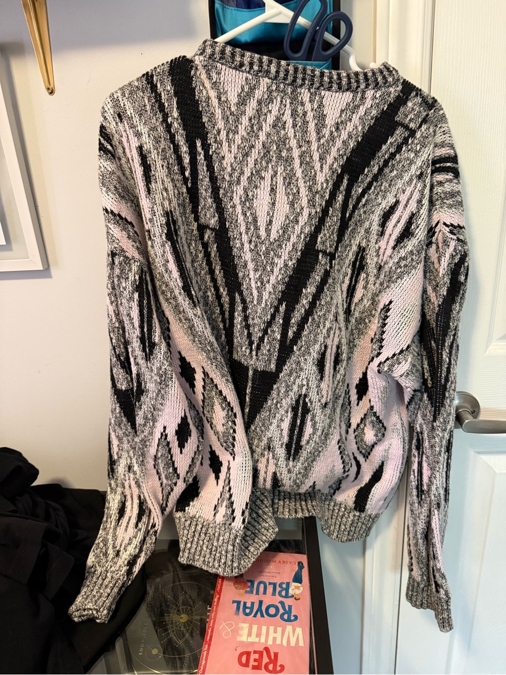Pink & Gray Patterned Sweater - Picture 2 of 2